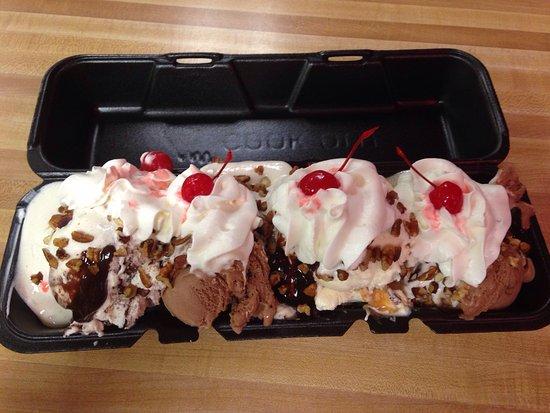 Ye Ole Fashioned Ice Cream & Sandwich Cafe